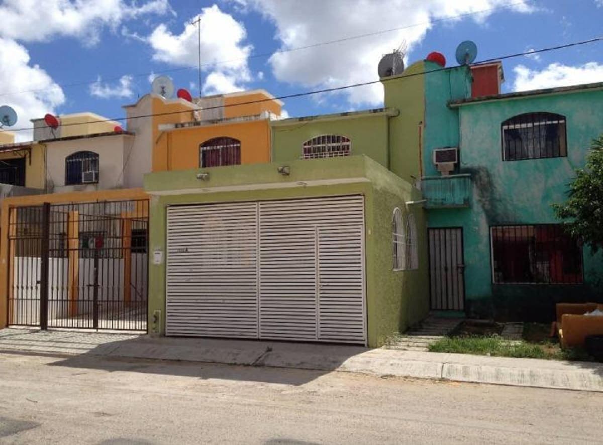 En riesgo nueve mil familias de Cancún de perder su vivienda