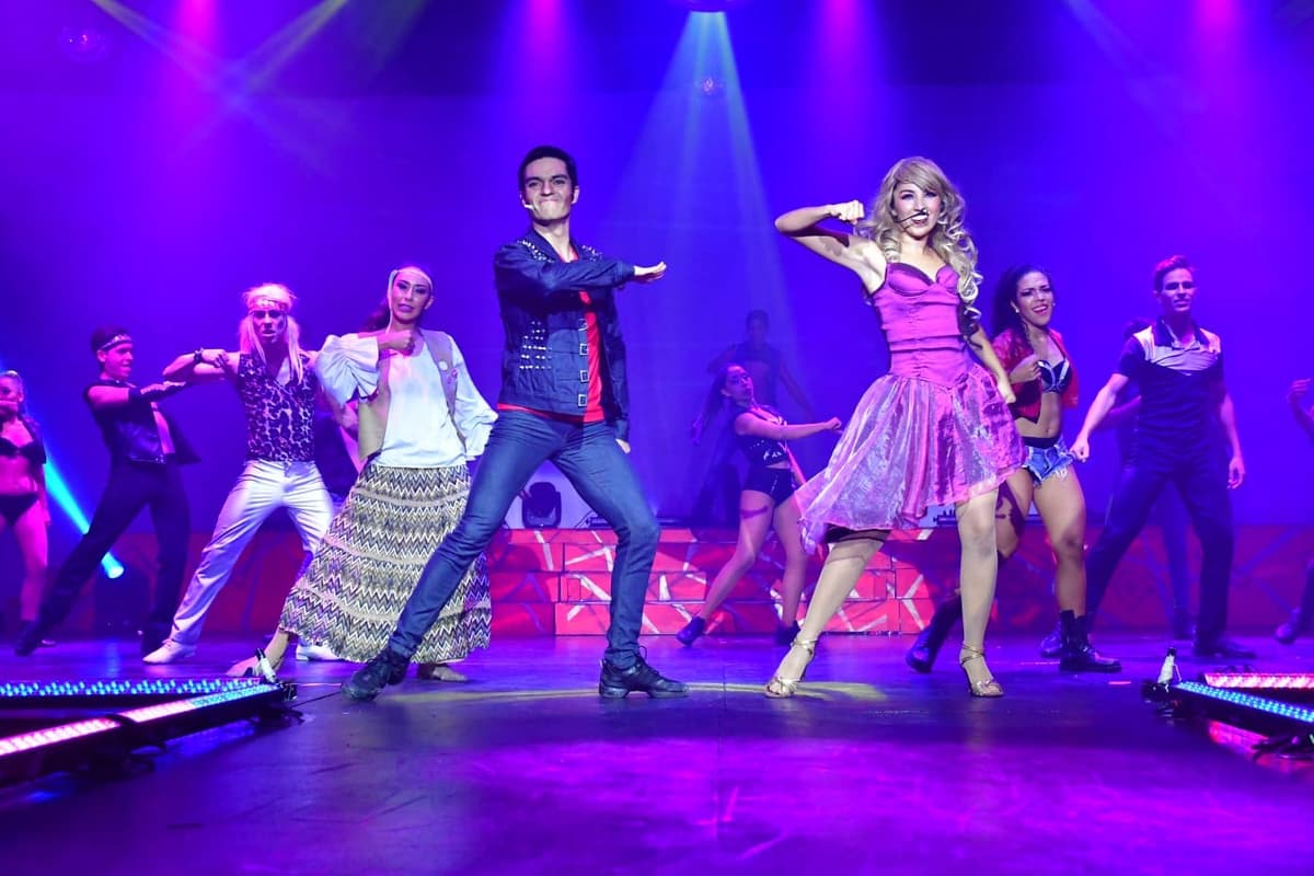 Invitan a jóvenes a participar en el taller de teatro musical en Playa del Carmen