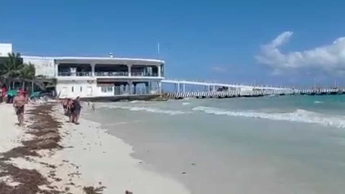 Acusan a hotel en Playacar de invadir zona federal marítima