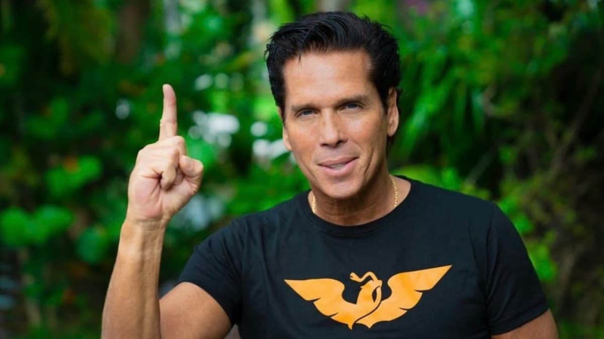 Roberto Palazuelos ofrece disculpas tras comentarios contra sus críticos