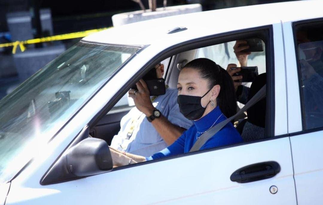 Aguas, Elon Musk y Tesla; Claudia Sheinbaum tiene su Tsuru eléctrico