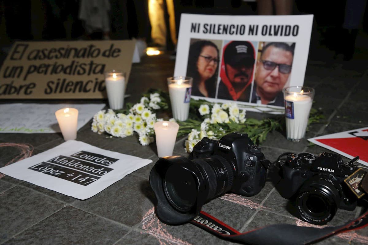 Cierran portal Monitor Michoacán tras asesinato de dos periodistas del medio