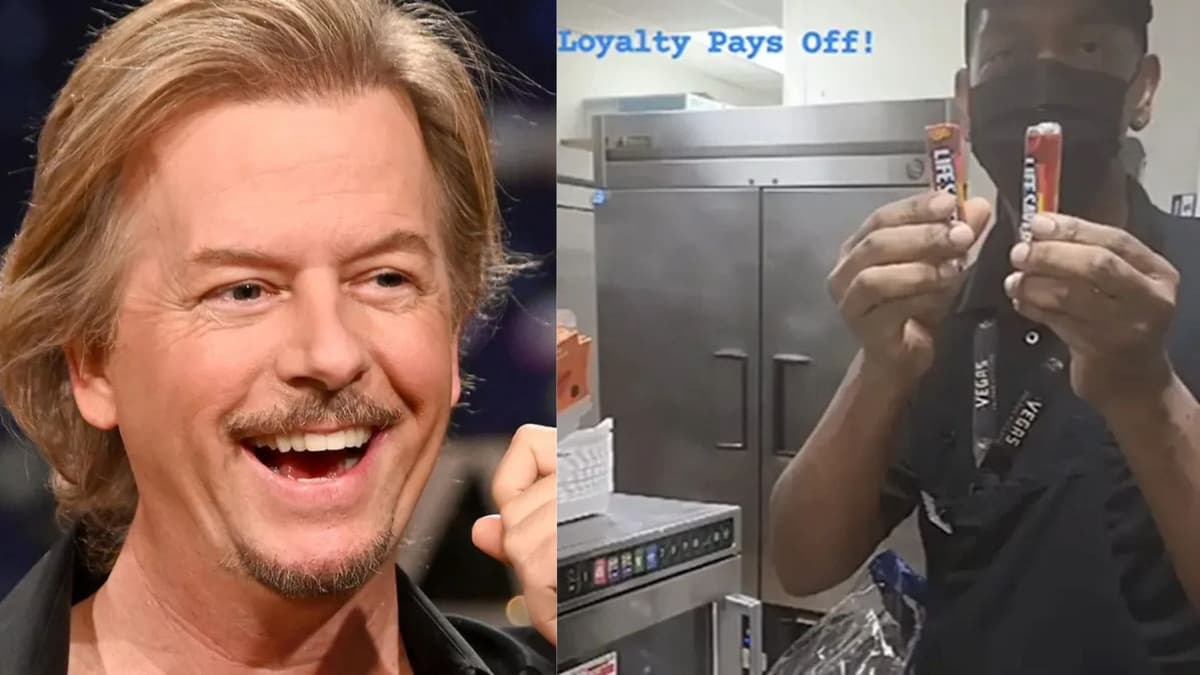 Comediante David Spade donó casi 100 mil pesos a trabajador de Burger King