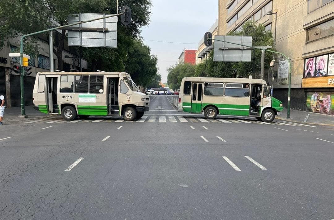 Caos vial en Cdmx por paro del transporte público