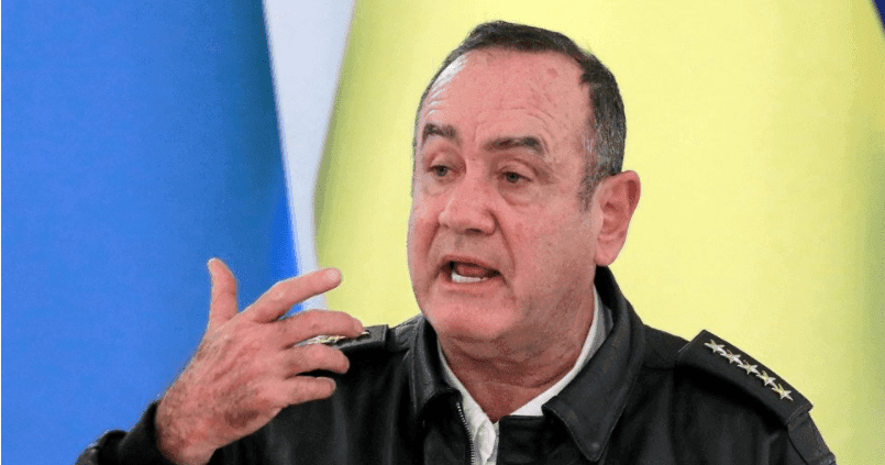 Atacan a tiros a Alejandro Giammattei, presidente de Guatemala