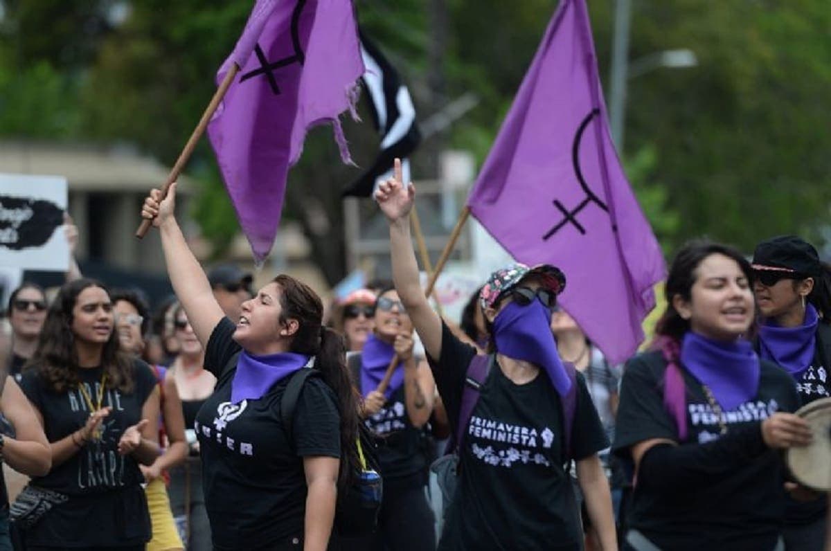 Condenan feministas liberación de extranjero detenido con líder de secta ‘Cuatro Caminos’