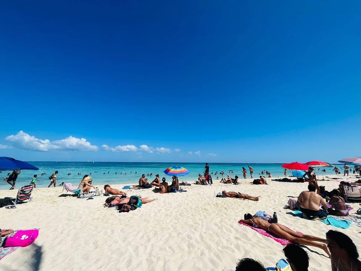 Playa del Carmen ROMPE récord de turistas en VERANO 2022