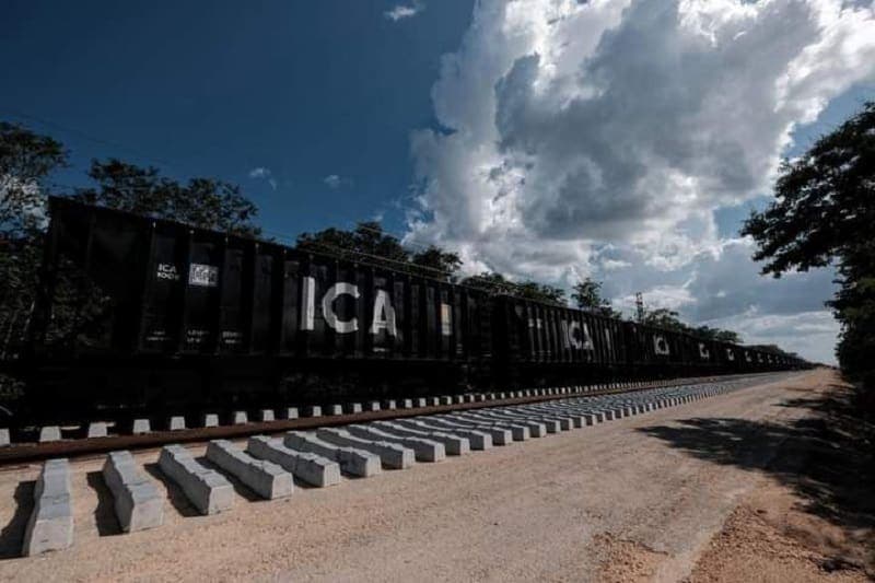 Llegan los primeros vagones del Tren Maya a Yucatán