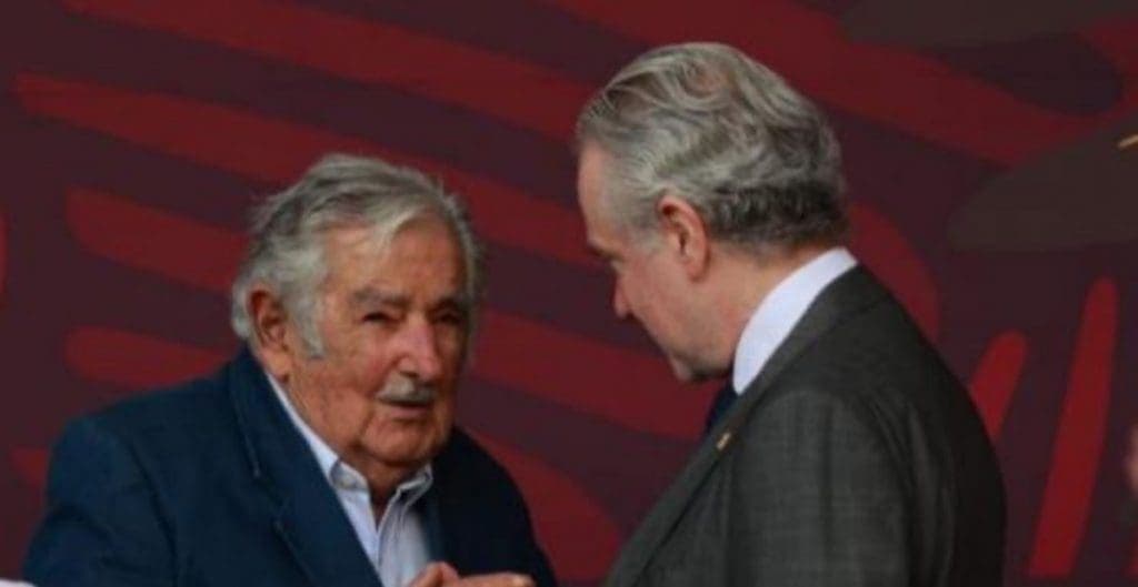 Jose Mujica a Santiago Creel: "Sin pluralidad y voces críticas no hay democracia"