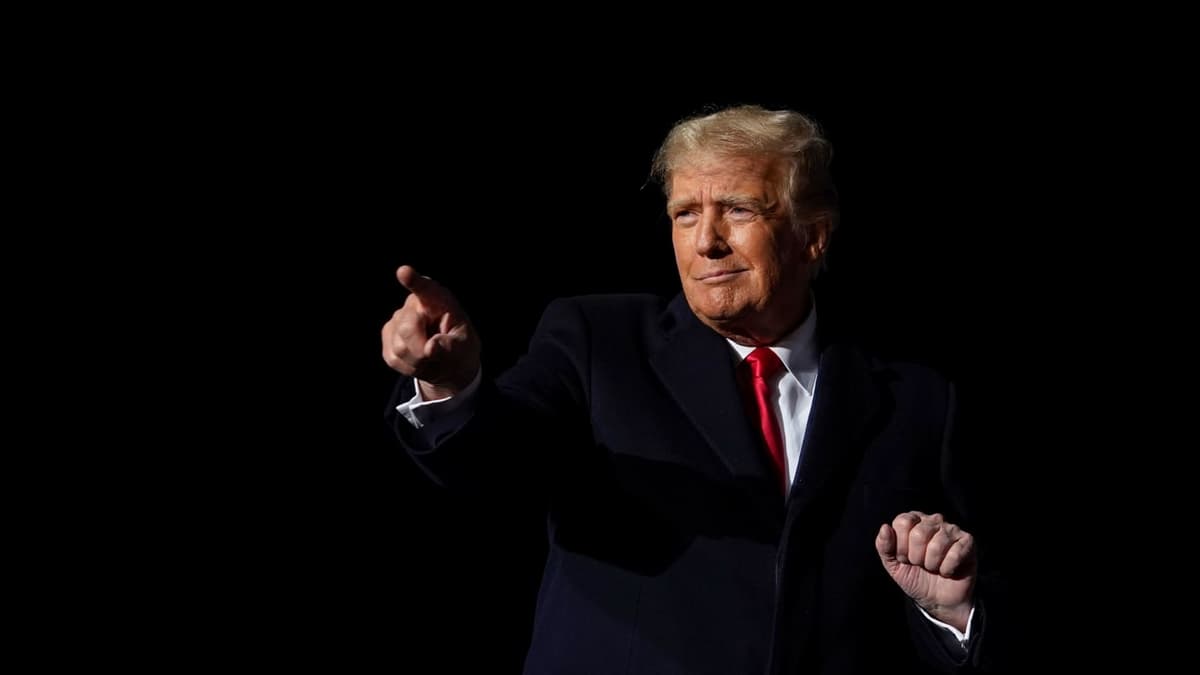Donald Trump anuncia su candidatura para 2024: "Haremos que América recupere su gloria"