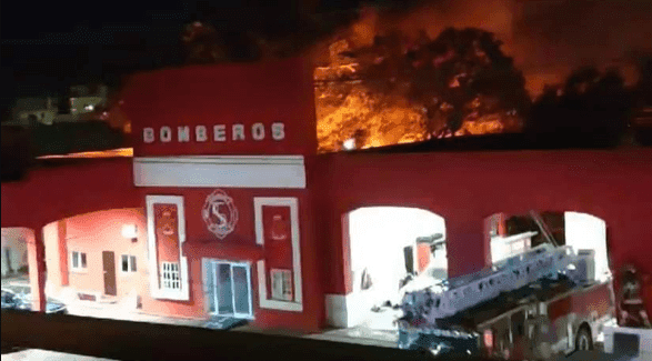 Explosión a un costado de Bomberos en Playa del Carmen