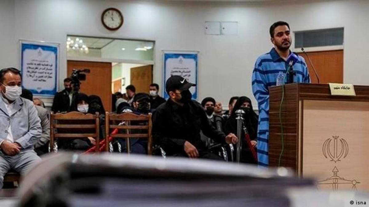 Irán ahorca en público a segundo condenado a muerte tras protestas