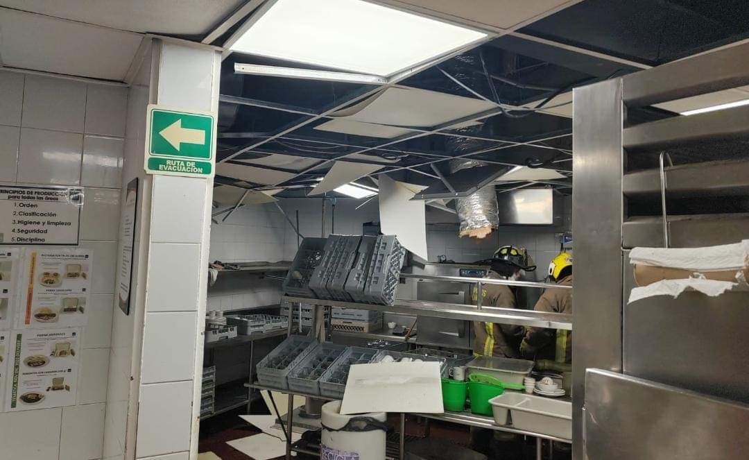 Acumulación de gas, causa de la explosión en Toks de Las Américas de Cancún