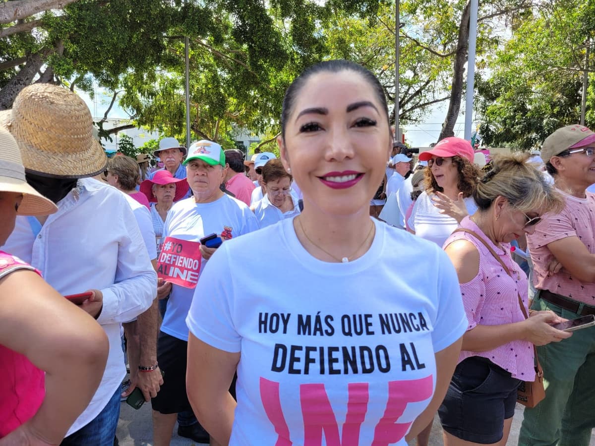 Venimos como ciudadanos y no como partidos a defender la democracia: Candy Ayuso