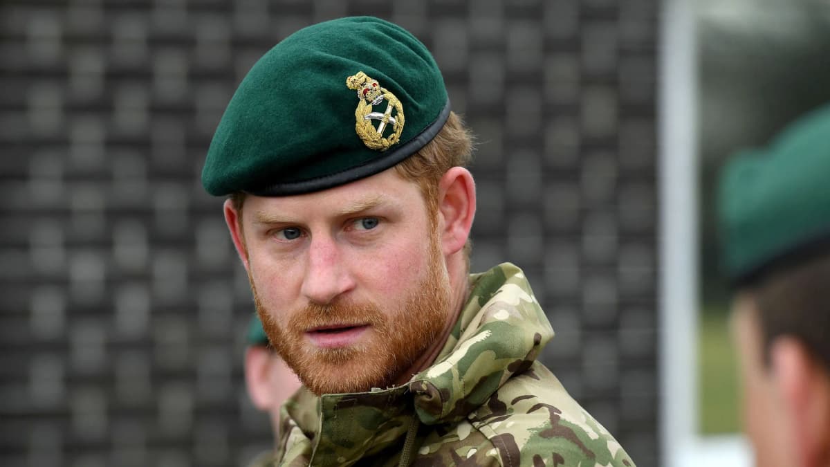 Al Qaeda ordena la muerte del príncipe Harry por asesinar a 25 afganos