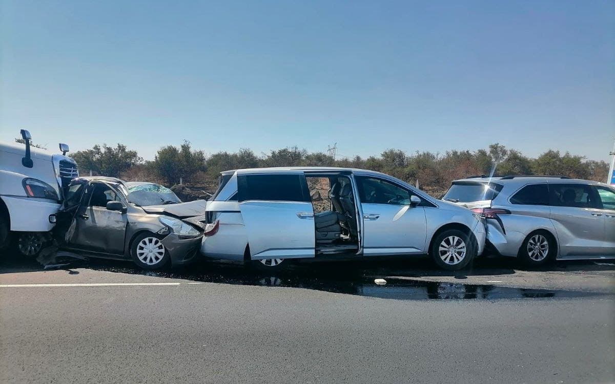 Nueva carambola en la autopista Lagos de Moreno, Jalisco