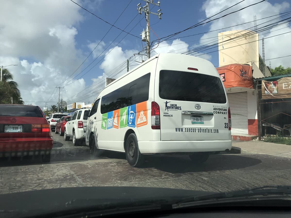 Cancun Adventures un riesgo para los turistas y automovilistas
