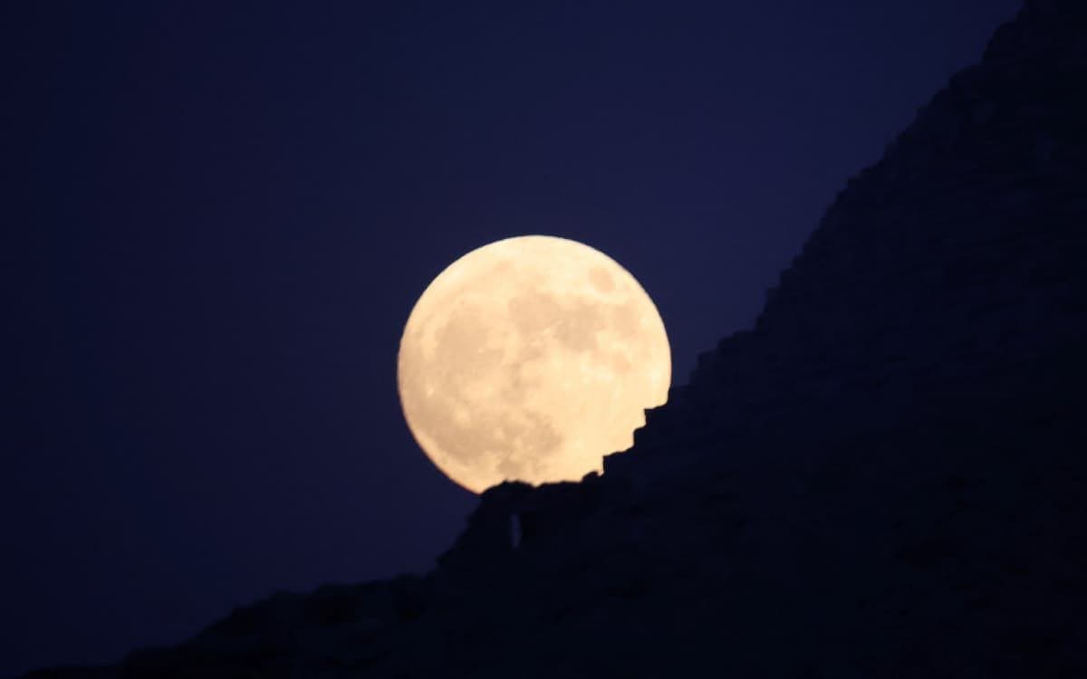 ¿Cómo y cuándo ver la Superluna Azul en México? La más grande de 2023