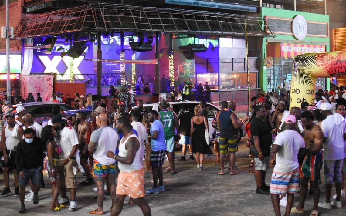 Reportan cierre de bares y restaurantes en Cancún por negarse a pagar derecho de piso