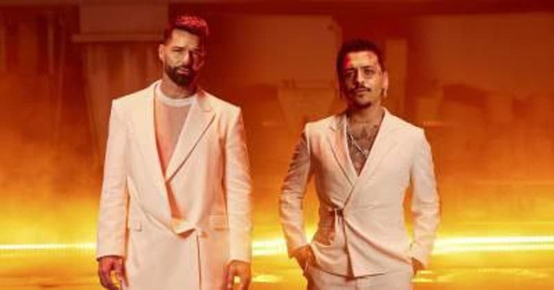 Video: Ricky Martin y Nodal lanzan nueva versión de ‘Fuego de noche, nieve de día’