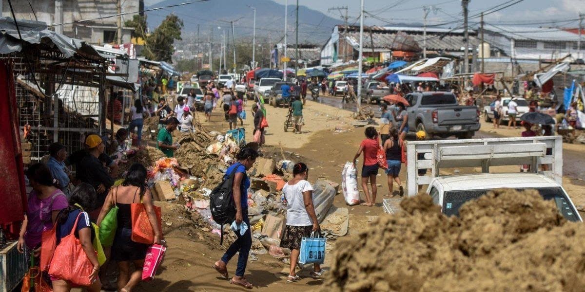 Suman 43 muertos y 36 desaparecidos por huracán Otis en Acapulco