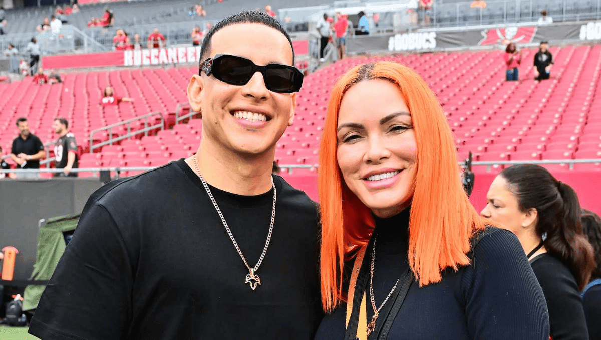 Esposa de Daddy Yankee publica que está en busca de trabajo y cobran los rumores sobre una supuesta crisis matrimonial