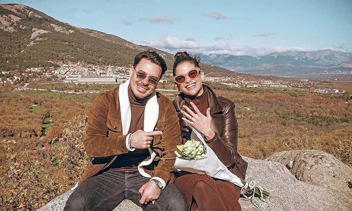 Natalia Jiménez se compromete con su mánager: "Dije que sí"