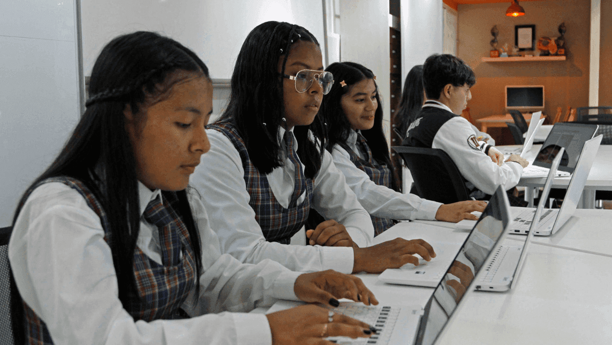 Informe PISA 2022: México tiene el peor rendimiento en matemáticas, ciencia y lectura