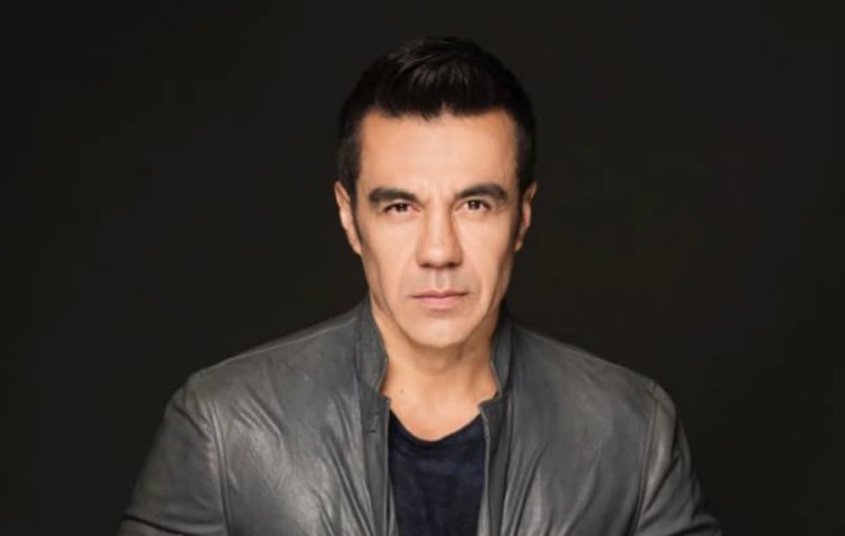 VIDEO: Anuncia Adrián Uribe su interés de incursionar en la política