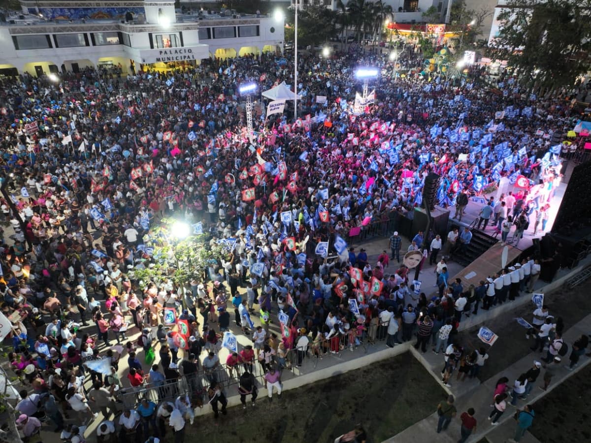 En Playa del Carmen, arranca campaña Lili Campos, esta es su planilla