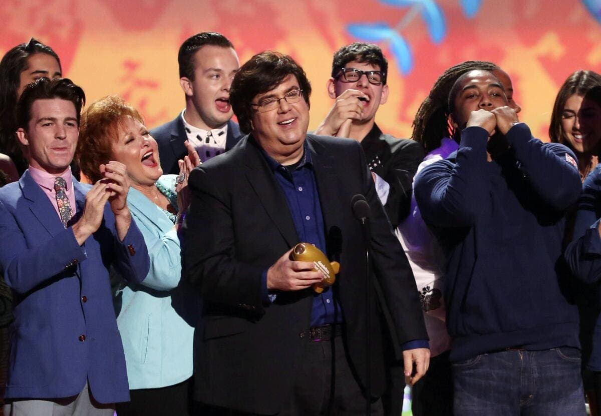 Dan Schneider demandó a creadores del documental 'Quiet on set' por "insinuar abuso sexual a actores"