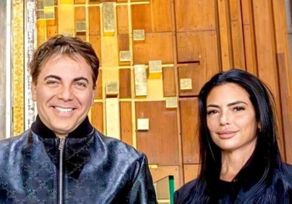 Ex novia argentina de Cristian Castro llama "sucias" a las mexicanas