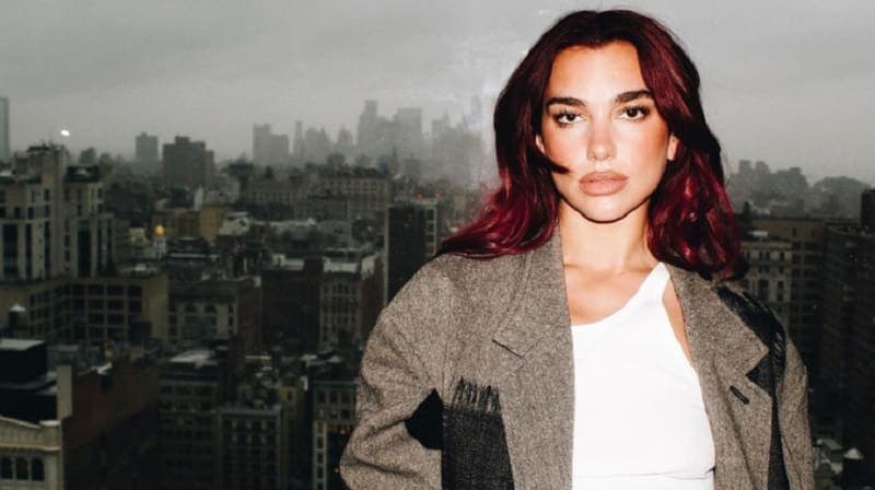 Dua Lipa denunció los ataques en Gaza como un "genocidio israelí"