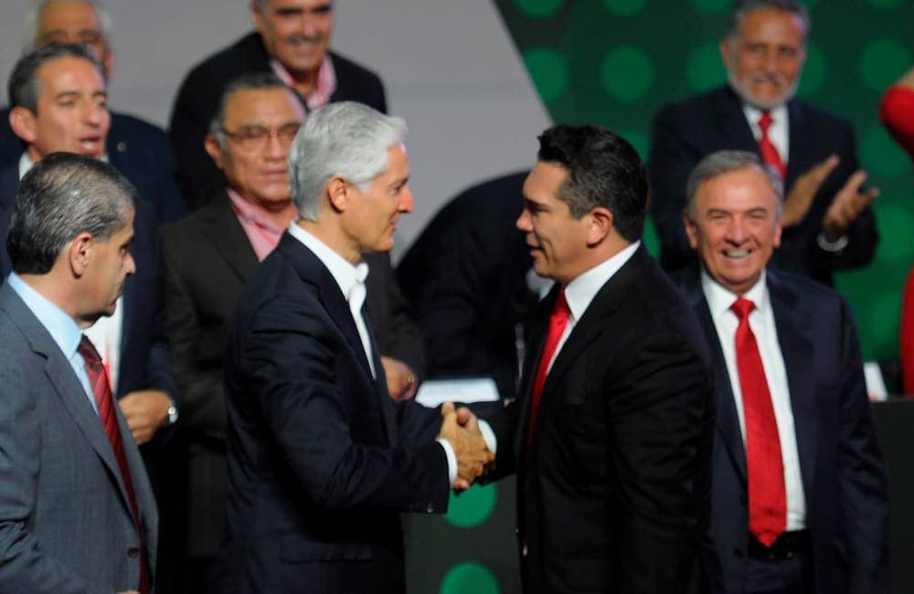 Alfredo Del Mazo tras ser expulsado del PRI critica los "mediocres" resultados de "Alito" Moreno