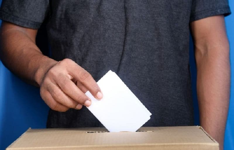 Detienen a tres hombres por presunta compra de votos en Nuevo León