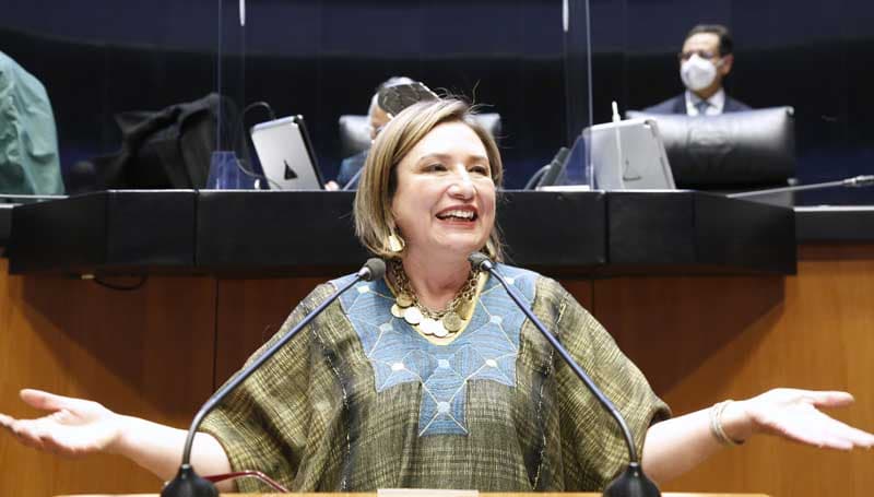 Xóchitl Gálvez se reincorpora al Senado de la República