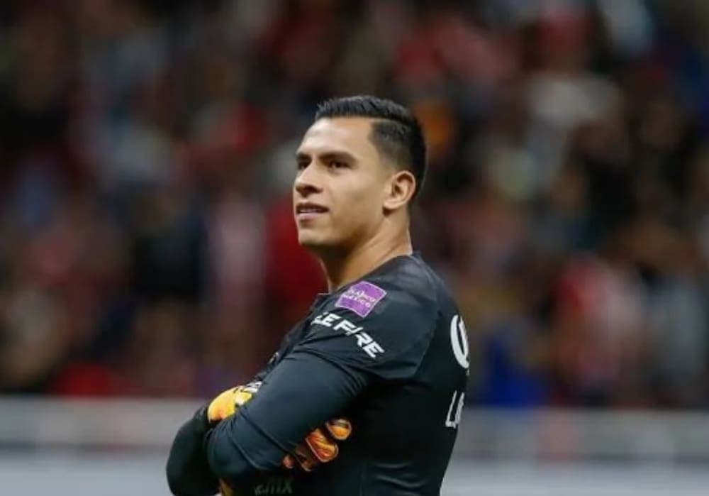 El portero Luis Ángel Malagón es baja de México para la Copa América por una lesión