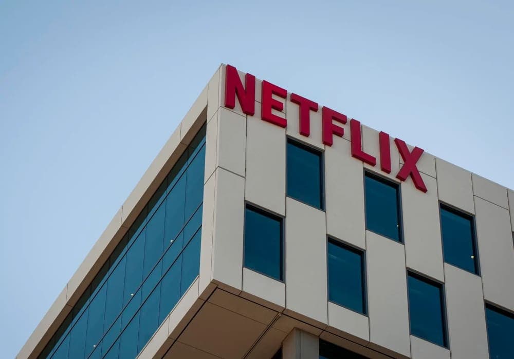 Netflix promete producir series y películas más atractivas tras inaugurar estudios ampliados en EE. UU.