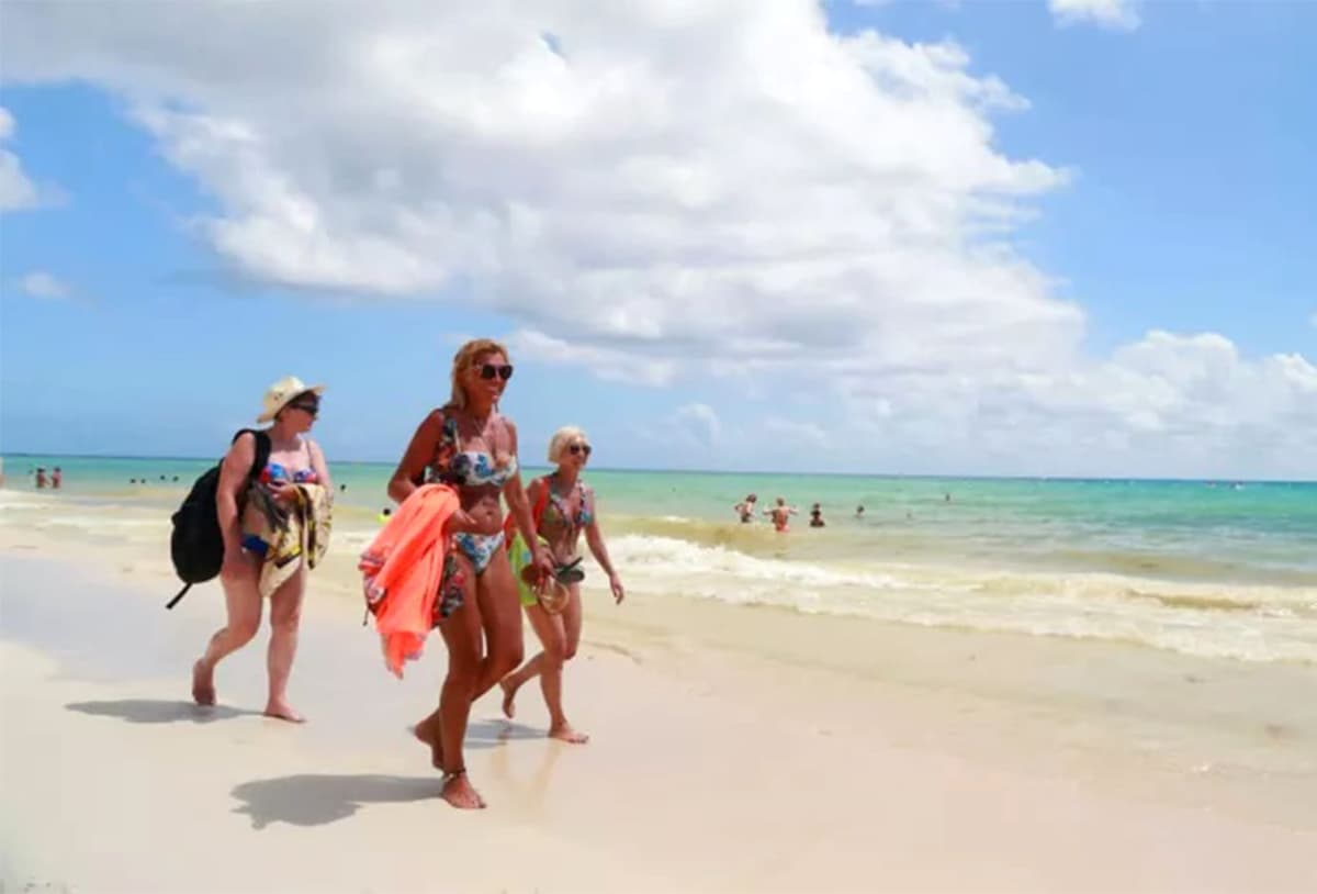 Mejoran expectativas para Cancún; prevén 85% de ocupación en primera quincena de agosto