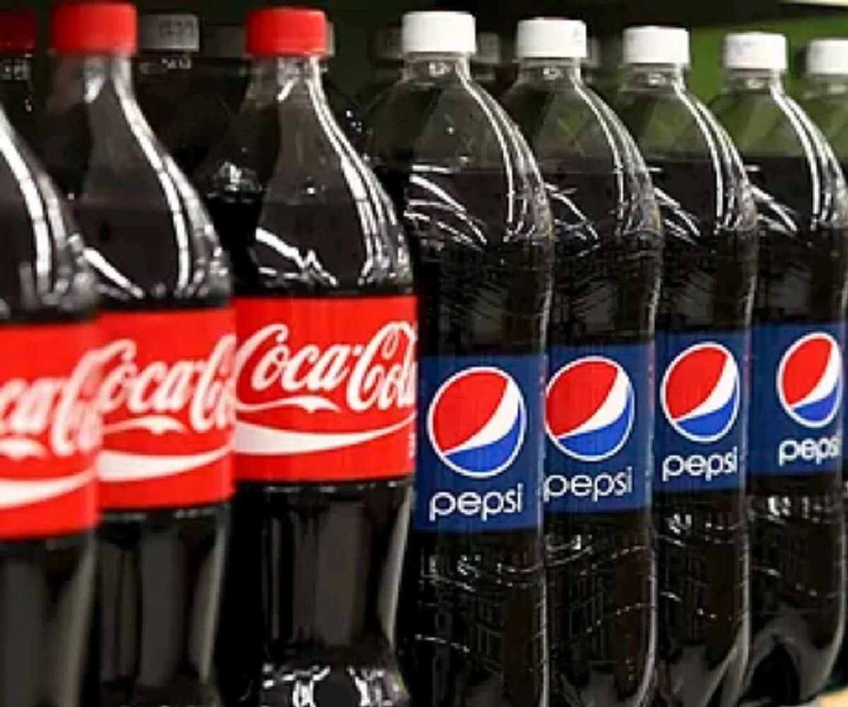 Ni la Coca ni la Pepsi en lista negra de refrescos de la Profeco
