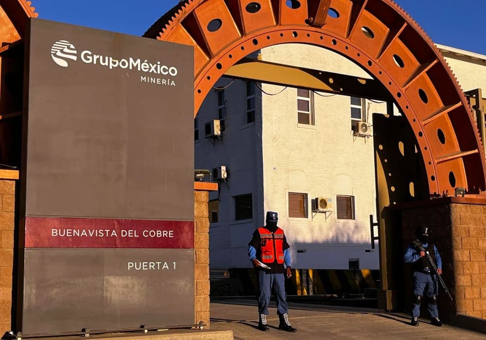 Denuncian que empresa minera saquea 50 millones de litros de agua diarios en Bacoachi, Sonora