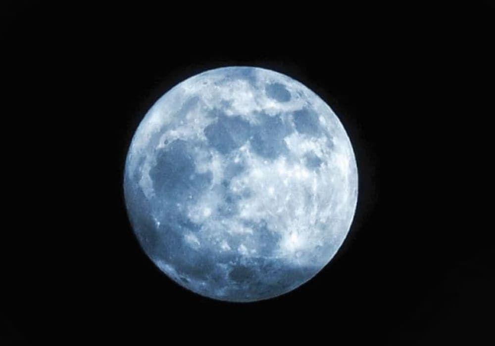 Confirman la existencia de una cueva en la Luna que podría albergar a astronautas en un futuro