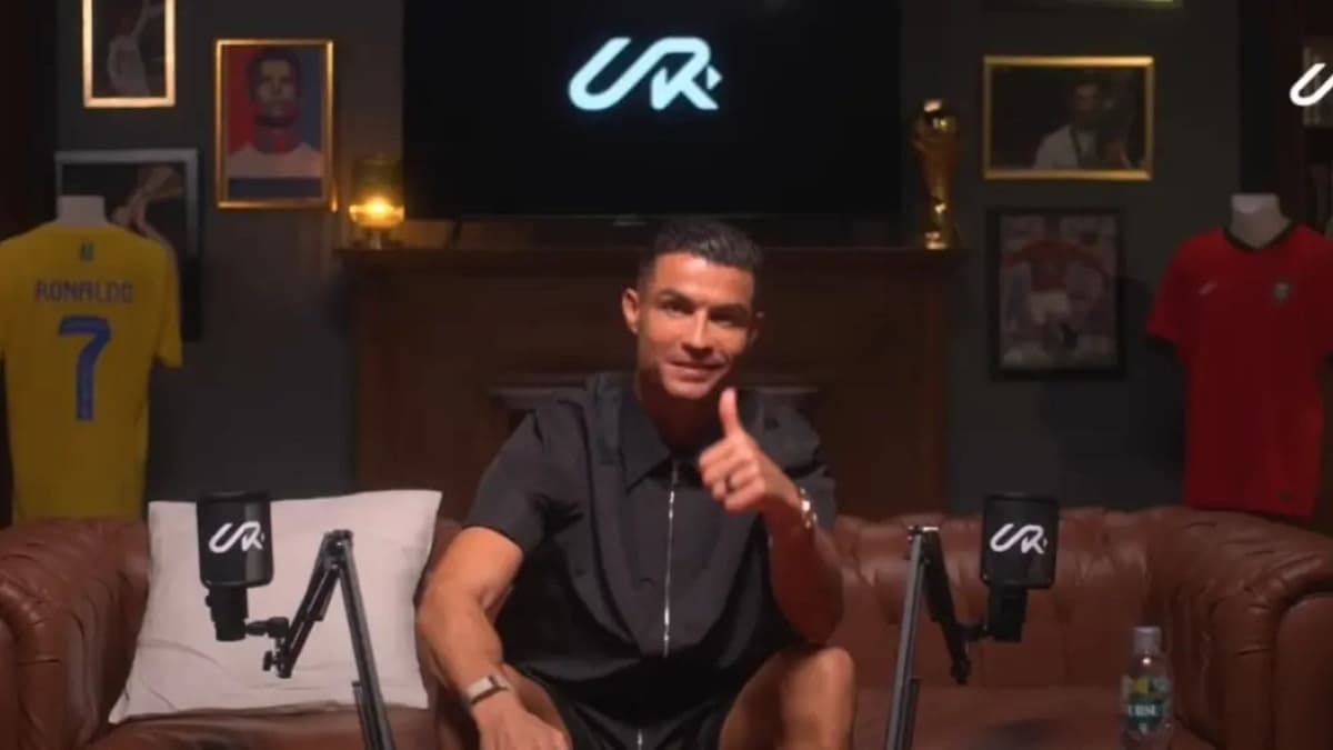 Cristiano Ronaldo abre su canal de Youtube y en 90 minutos alcanza el millón de subscriptores