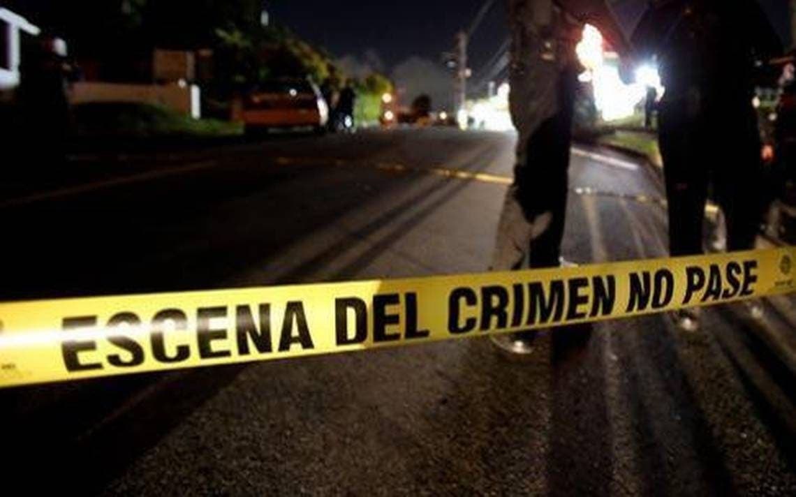 Hombre le dispara a dos sujetos por orinar la fachada de su casa en Coyoacán