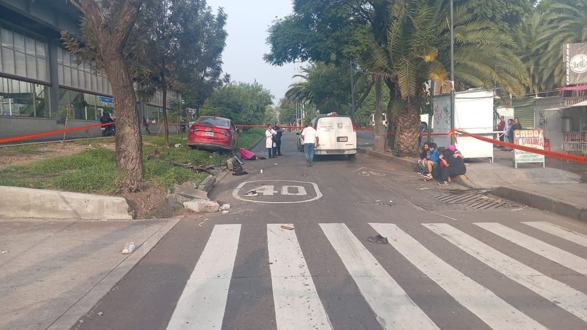 Conductor ebrio atropella a tres personas en Iztapalapa: una víctima fallece y dos resultan heridas