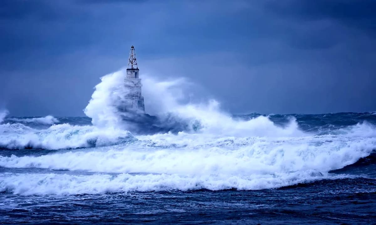 Isaac, noveno ciclón del año en el Atlántico; no es peligroso para México y el Caribe