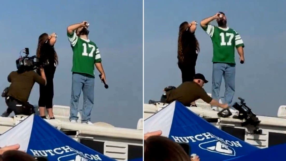 Video: Camarógrafo cae sobre un auto mientras filma a exestrella de la NFL