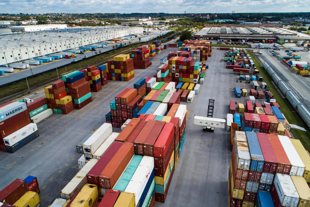 Consumo de bienes y servicios incrementó 2,8 % en agosto; según Inegi