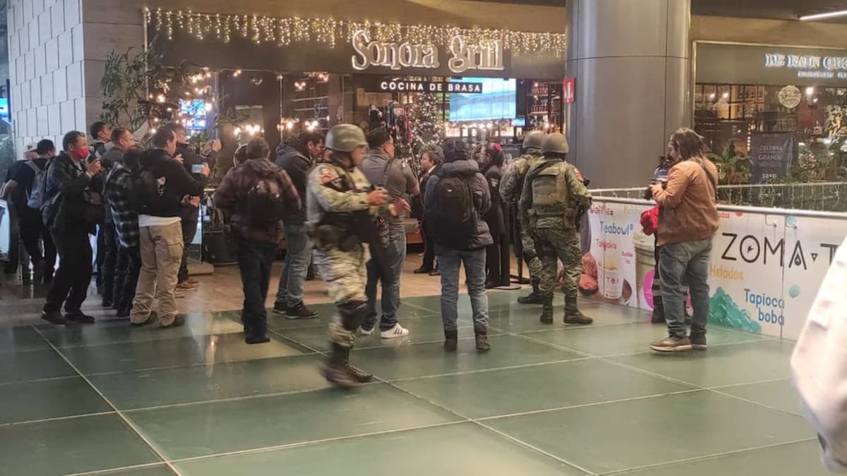 Ejecutan a un hombre en restaurante de Plaza Miyana en Polanco, CDMX