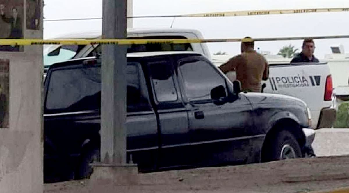 Dejan cuatro cuerpos dentro de camioneta en Reynosa, Tamaulipas